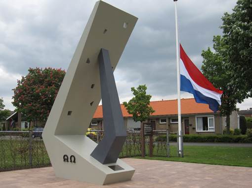 Afbeelding met buiten, lucht, boom, grond
Automatisch gegenereerde beschrijving